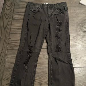 Black Ripped Jeans, low rise skinny